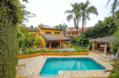 Casa para venda em Granja Viana Ii de 482.30m² com 4 Quartos, 2 Suites e 6 Garagens