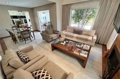 Casa de Condomínio para venda em Do Cruzeirão (caucaia Do Alto) de 270.00m² com 3 Quartos, 3 Suites e 4 Garagens