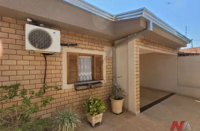 Casa para venda em Conjunto Habitacional São José Do Rio Preto de 110.00m² com 2 Quartos, 1 Suite e 2 Garagens