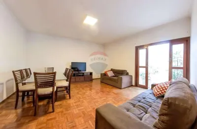 Casa para venda em Vila Queiroz de 198.00m² com 3 Quartos, 1 Suite e 3 Garagens