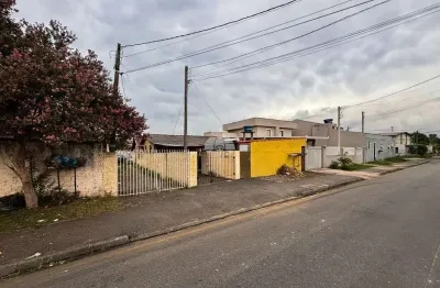 Terreno à venda na Rua Paranaguá, 160, Guaraituba, Colombo