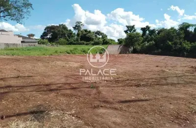 Casa para venda em Chácara Esperia de 2000.00m² com 1 Quarto, 1 Suite e 1 Garagem