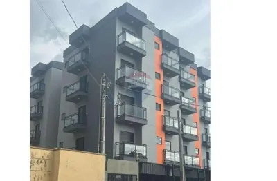 Apartamento para alugar em Alto de 80.00m² com 2 Quartos, 1 Suite e 1 Garagem