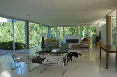 Casa de Condomínio para venda e aluguel em Residencial Tamboré de 900.00m² com 4 Quartos, 4 Suites e 4 Garagens