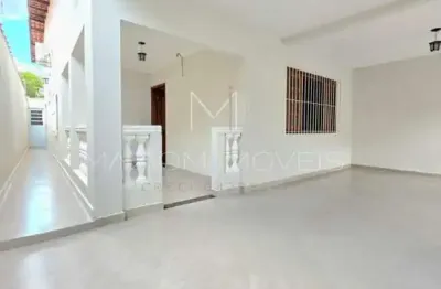 Casa para venda em Jardim Sagrado Coração De Jesus de 220.00m² com 3 Quartos, 1 Suite e 2 Garagens