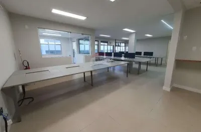 Sala Comercial para venda em Centro de 128.00m² com 1 Garagem