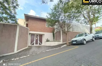 Casa para venda em Jardim São José de 270.00m² com 3 Quartos, 2 Suites e 3 Garagens