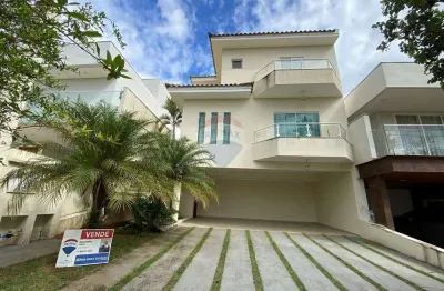 Casa de Condomínio para venda em Parque Residencial Villa Dos Inglezes de 224.00m² com 3 Quartos, 1 Suite e 4 Garagens