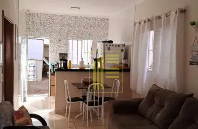Casa para venda em Vila Santo Antônio de 80.00m² com 3 Quartos, 1 Suite e 2 Garagens
