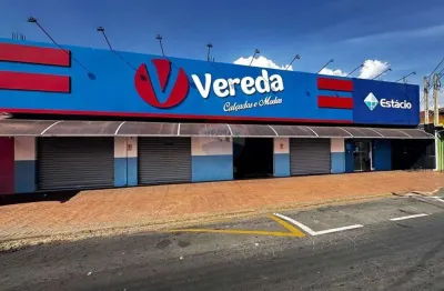 Galpão / Depósito / Armazém para alugar em Jardim Santa Izabel de 200.00m² com 2 Garagens