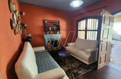 Sobrado para venda em Jardim São Francisco (sousas) de 338.50m² com 3 Quartos, 1 Suite e 4 Garagens