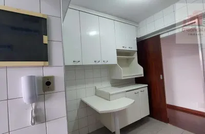 Apartamento para alugar em Centro de 72.00m² com 3 Quartos, 1 Suite e 1 Garagem