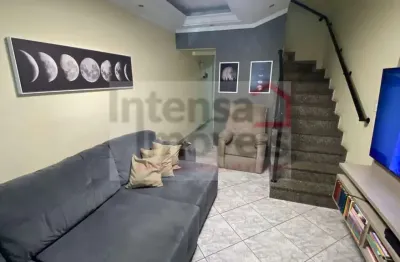 Sobrado para venda em Esplanada Santa Terezinha de 135.00m² com 3 Quartos, 1 Suite e 2 Garagens