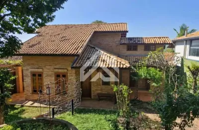 Sobrado para venda em Residencial Florença de 300.00m² com 2 Quartos, 2 Suites e 4 Garagens