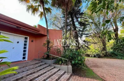 Casa de Condomínio para venda em Chácara Hípica de 499.00m² com 4 Quartos, 2 Suites e 6 Garagens