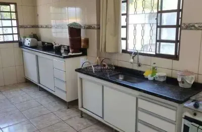 Casa para venda em Crispim de 250.00m² com 3 Quartos e 2 Garagens