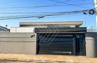 Casa para venda e aluguel em Centro (lácio) de 178.00m² com 3 Quartos, 1 Suite e 2 Garagens