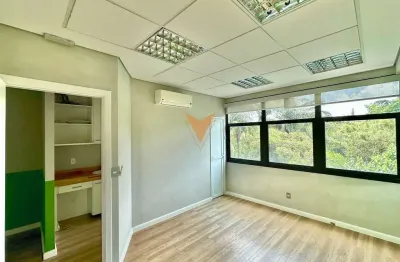 Sala Comercial para venda em Granja Viana de 53.19m² com 1 Garagem