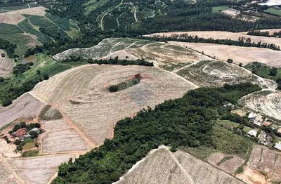 Terreno à venda na Rua Francisco Cezário de Azevedo, N/d, Centro, Cosmópolis