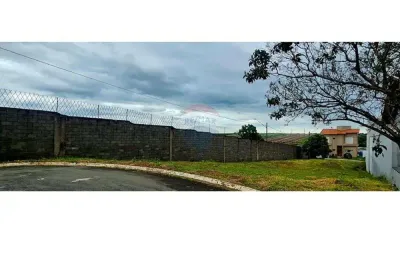 Terreno para venda em Jardim Golden Park Residence de 309.00m²