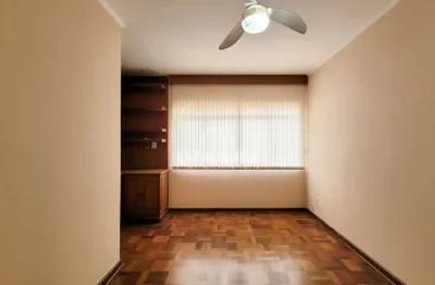 Casa com 2 quartos para alugar no Centro, Rio Claro 