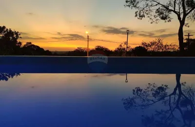 Chácara para venda em Área Rural De Artur Nogueira de 250.00m² com 3 Quartos, 1 Suite e 4 Garagens