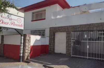 Casa comercial para alugar na Rua Siqueira Campos, ***, Centro, Birigui