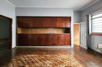 Prédio Comercial para venda em Vila Seixas de 324.00m² com 3 Quartos, 1 Suite e 4 Garagens