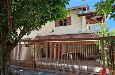 Sobrado para venda em Vila Maria de 355.00m² com 4 Quartos, 2 Suites e 4 Garagens