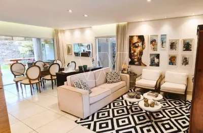 Sobrado para venda em Bairro Das Palmeiras de 250.00m² com 4 Quartos, 2 Suites e 4 Garagens