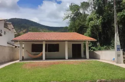 Casa para venda em Mar Verde de 172.00m² com 3 Quartos, 1 Suite e 4 Garagens