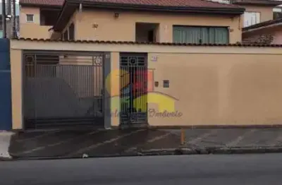 Casa para venda em Vila Palmares de 198.00m² com 3 Quartos, 1 Suite e 7 Garagens