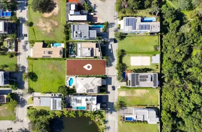 Terreno à venda na Avenida Rodesindo Pavan, 7200, Praia do Estaleiro, Balneário Camboriú