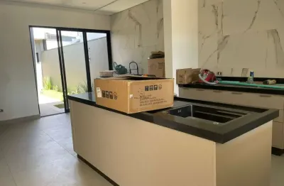 Casa de Condomínio para venda em Jardim Novo Horizonte de 175.00m² com 3 Quartos, 3 Suites e 3 Garagens
