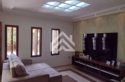 Casa para venda em Vila Paulista de 222.00m² com 3 Quartos, 1 Suite e 4 Garagens