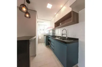 Apartamento para alugar em Vila Candinha de 57.00m² com 2 Quartos, 1 Suite e 1 Garagem