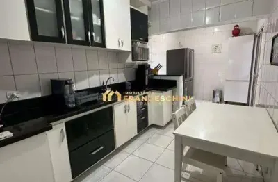 Casa para venda em Jardim Uirá de 250.00m² com 3 Quartos, 1 Suite e 2 Garagens