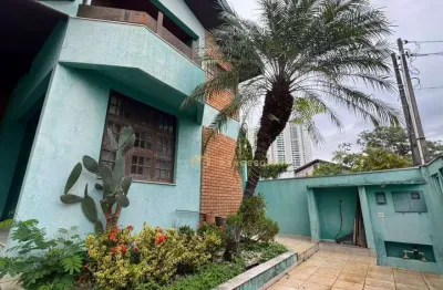 Casa de Condomínio para venda em Jardim Colinas de 420.00m² com 4 Quartos, 2 Suites e 3 Garagens