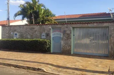 Casa para venda em Nova Ribeirânia de 172.09m² com 3 Quartos, 1 Suite e 4 Garagens