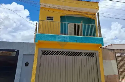 Sobrado para venda em Parque São Sebastião de 236.00m² com 3 Quartos, 1 Suite e 2 Garagens