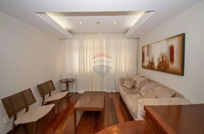 Cobertura para venda em Sagrada Família de 211.30m² com 4 Quartos, 1 Suite e 3 Garagens