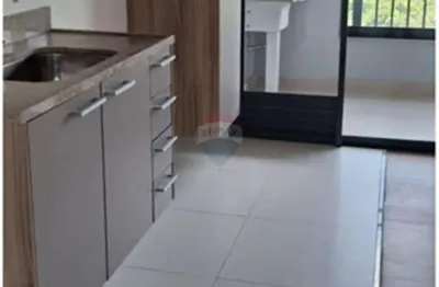 Apartamento para alugar em Alphaville Empresarial de 70.00m² com 3 Quartos, 1 Suite e 2 Garagens