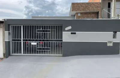 Casa para venda em Jardim São Cristóvão de 149.00m² com 3 Quartos, 1 Suite e 2 Garagens