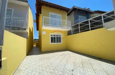 Casa para alugar em Cidade Nova Arujá de 110.00m² com 3 Quartos, 1 Suite e 2 Garagens