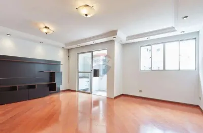 Apartamento para alugar em Batel de 102.00m² com 3 Quartos, 1 Suite e 2 Garagens