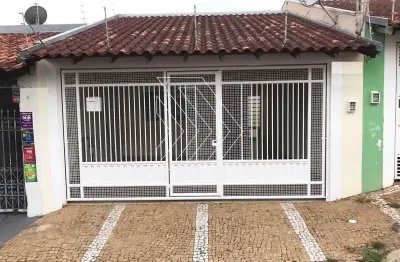 Casa para alugar em Alto Cafezal de 120.00m² com 3 Quartos, 1 Suite e 2 Garagens