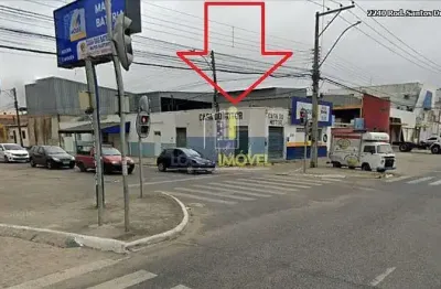 Prédio Comercial para venda em Brasil de 300.00m² com 1 Quarto e 2 Garagens