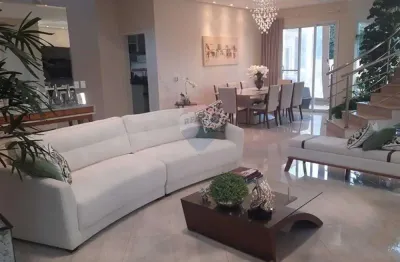 Casa de Condomínio para alugar em Condomínio Reserva Da Serra de 436.00m² com 5 Quartos, 4 Suites e 6 Garagens