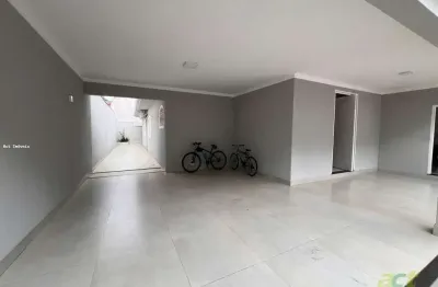 Casa para venda em Icaray de 336.00m² com 4 Quartos, 2 Suites e 7 Garagens