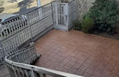 Casa para venda em Vila Deodoro de 350.00m² com 3 Quartos, 2 Suites e 4 Garagens